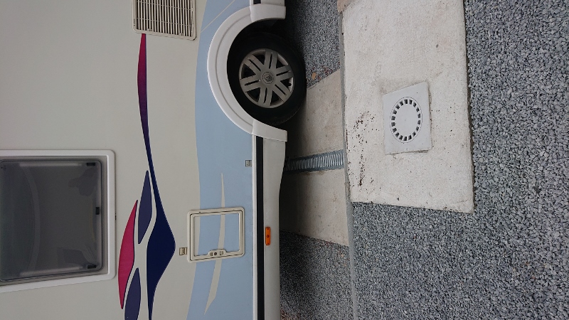 Aire camping-car  Turballe (44420) - Photo 3